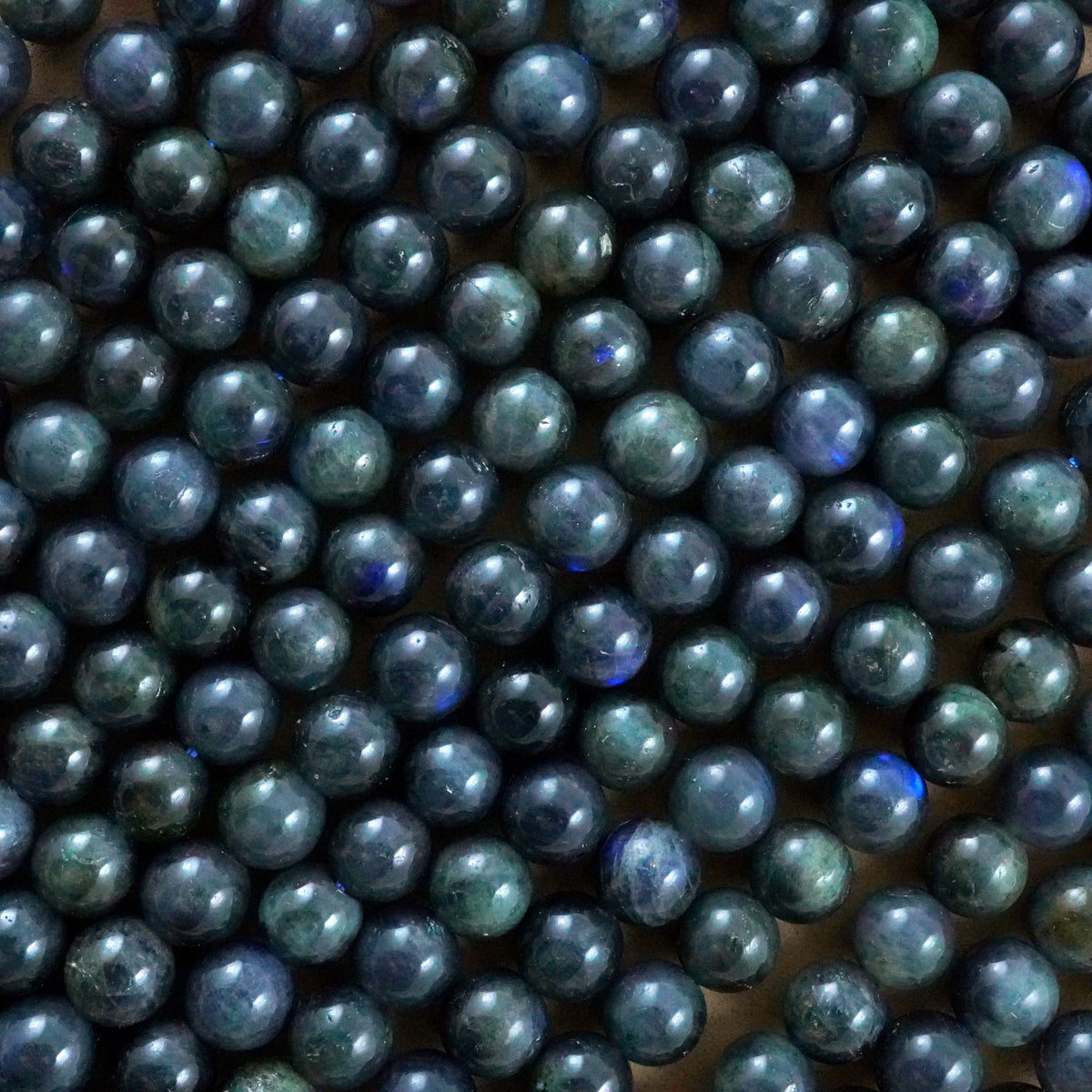 labradorite beaded bracelet