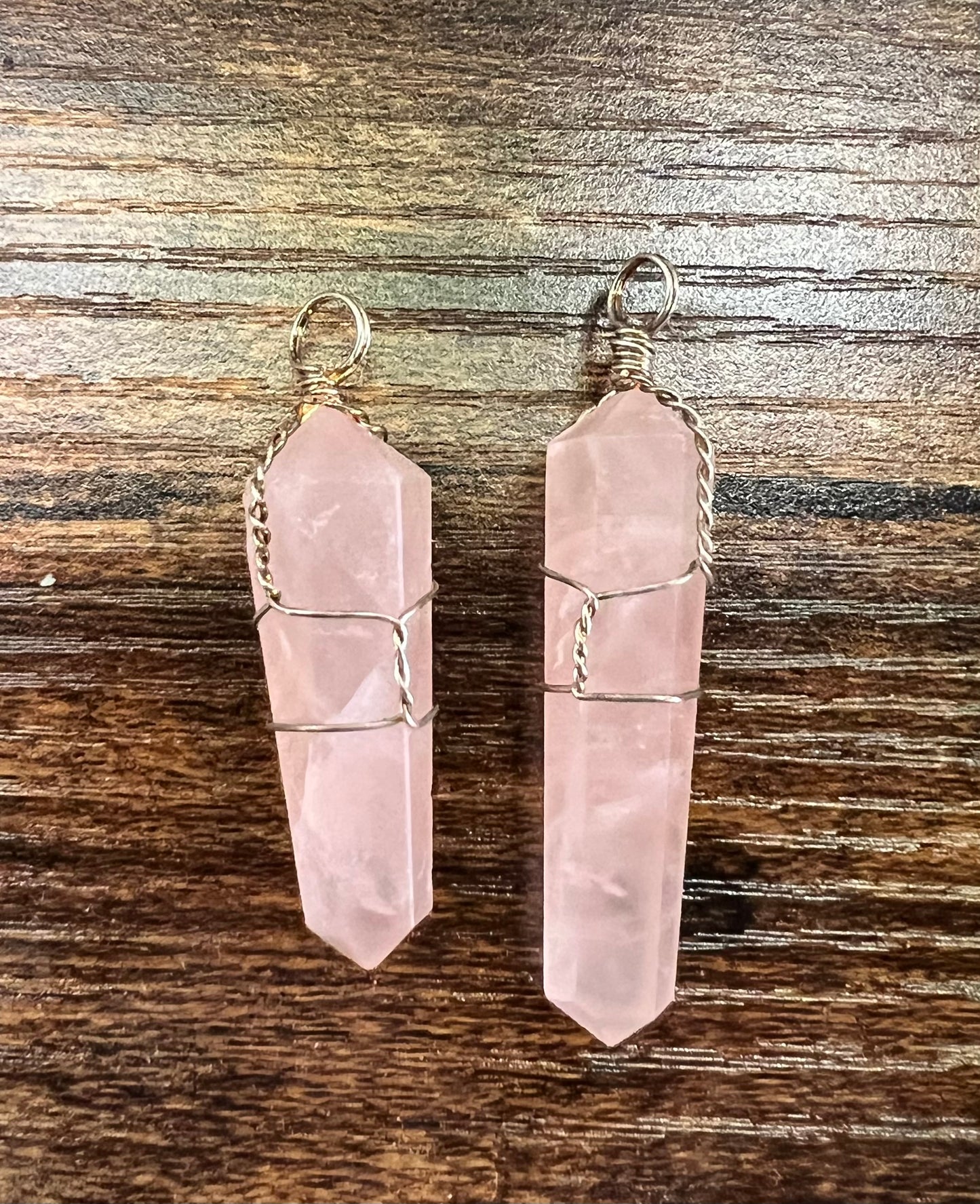 rose quartz point pendant
