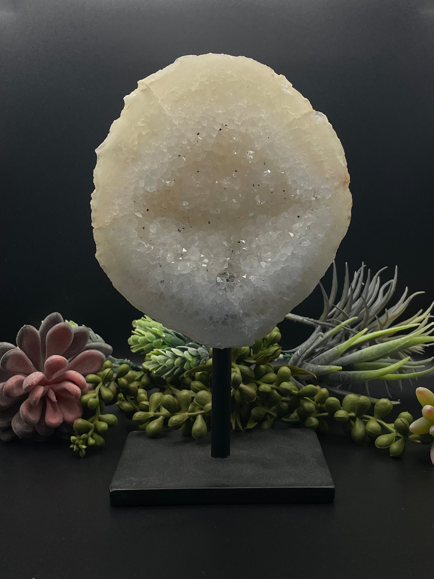 agate geode on metal stand