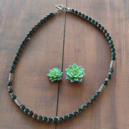 bloodstone (heliotrope) beaded necklace