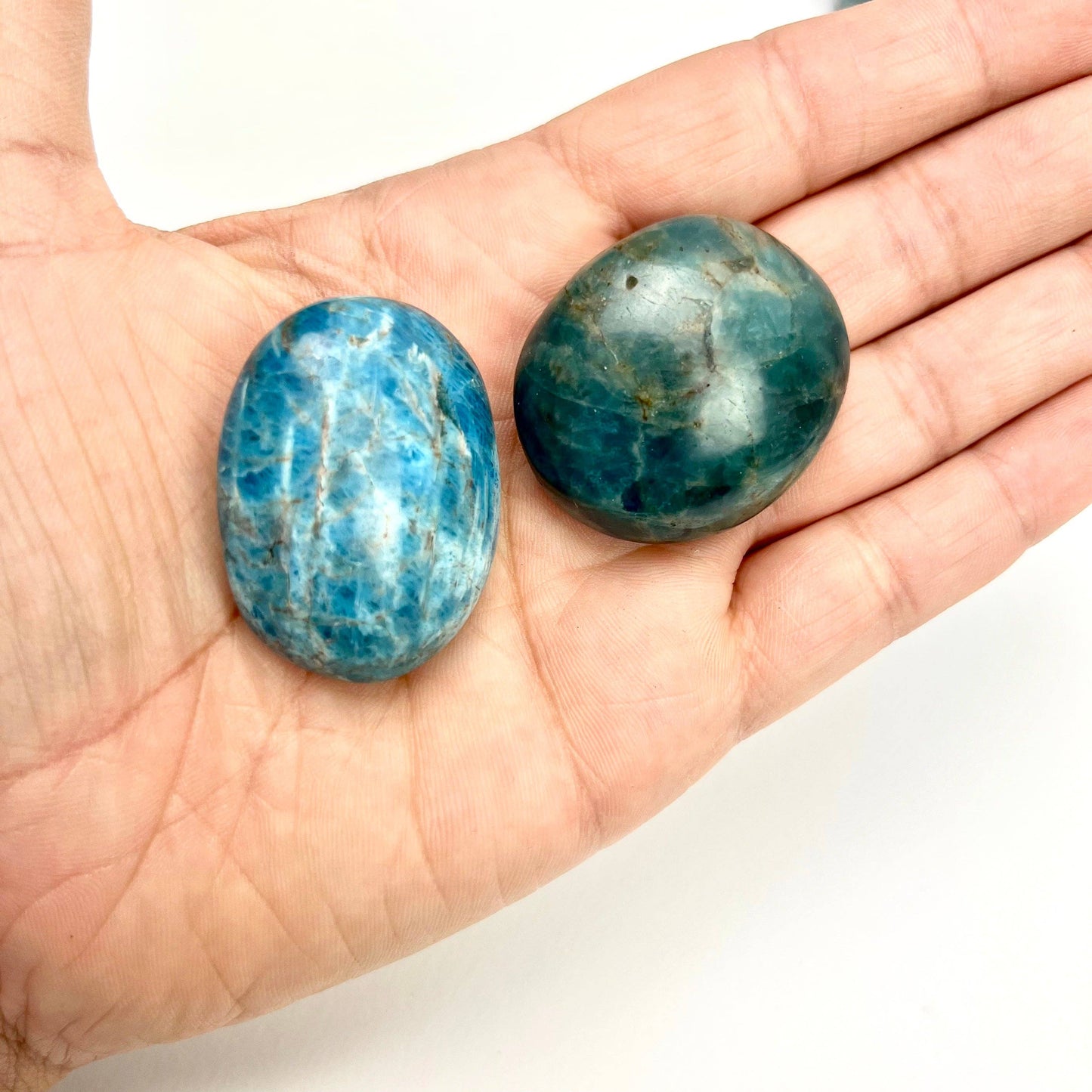 apatite palm stones