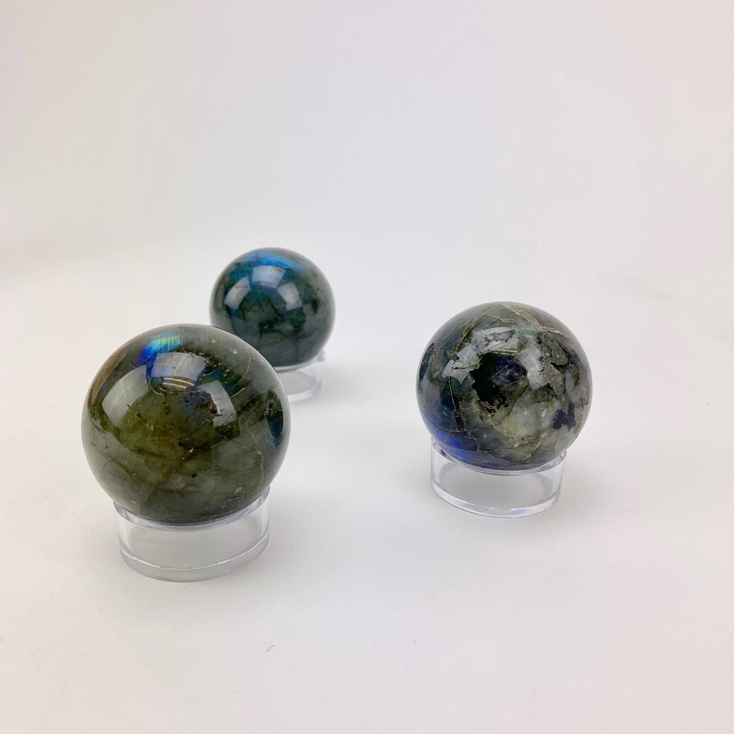 labradorite sphere (40 - 50mm)