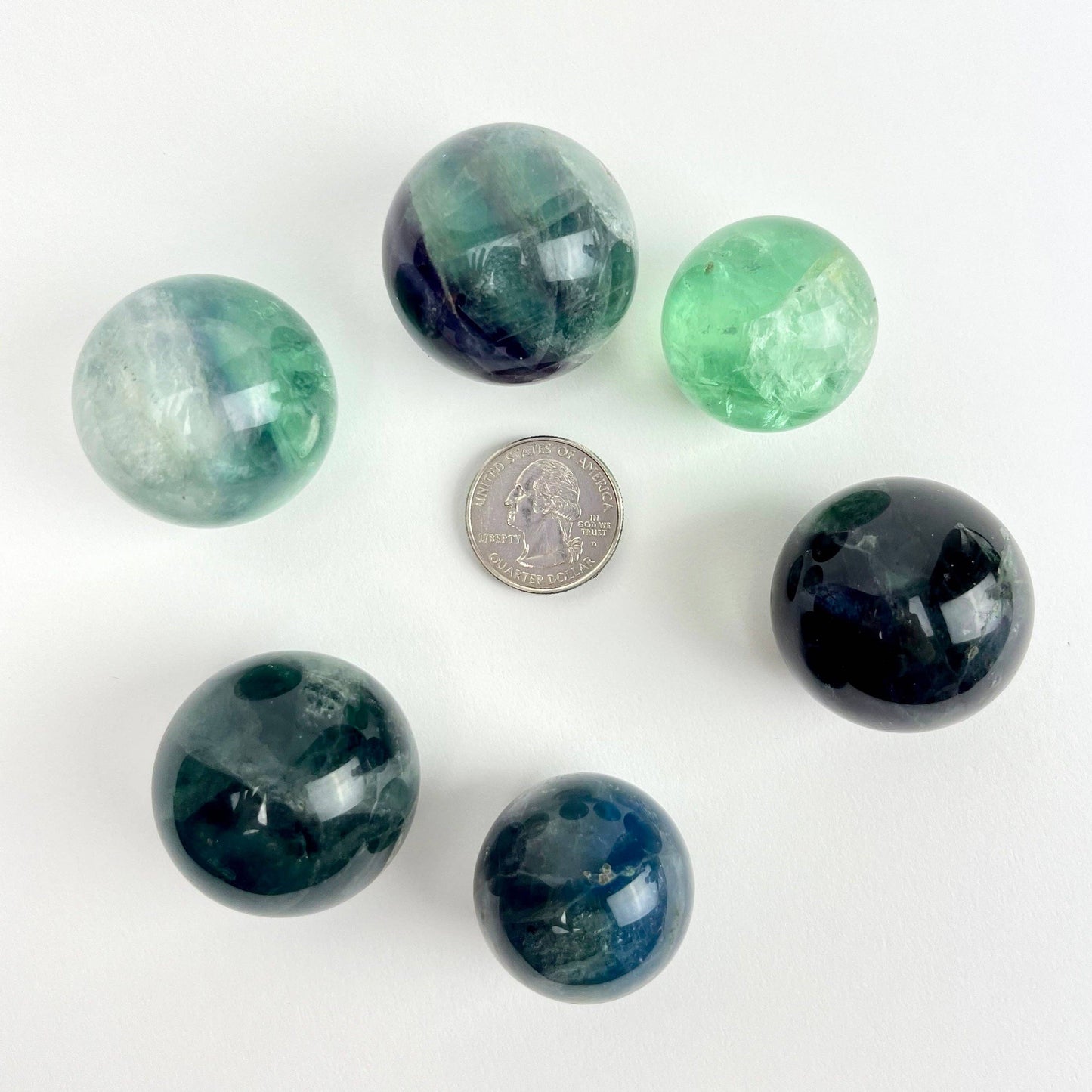 fluorite sphere (30-35mm)