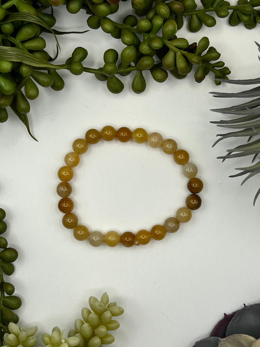 yellow jade bracelet (8mm beads)