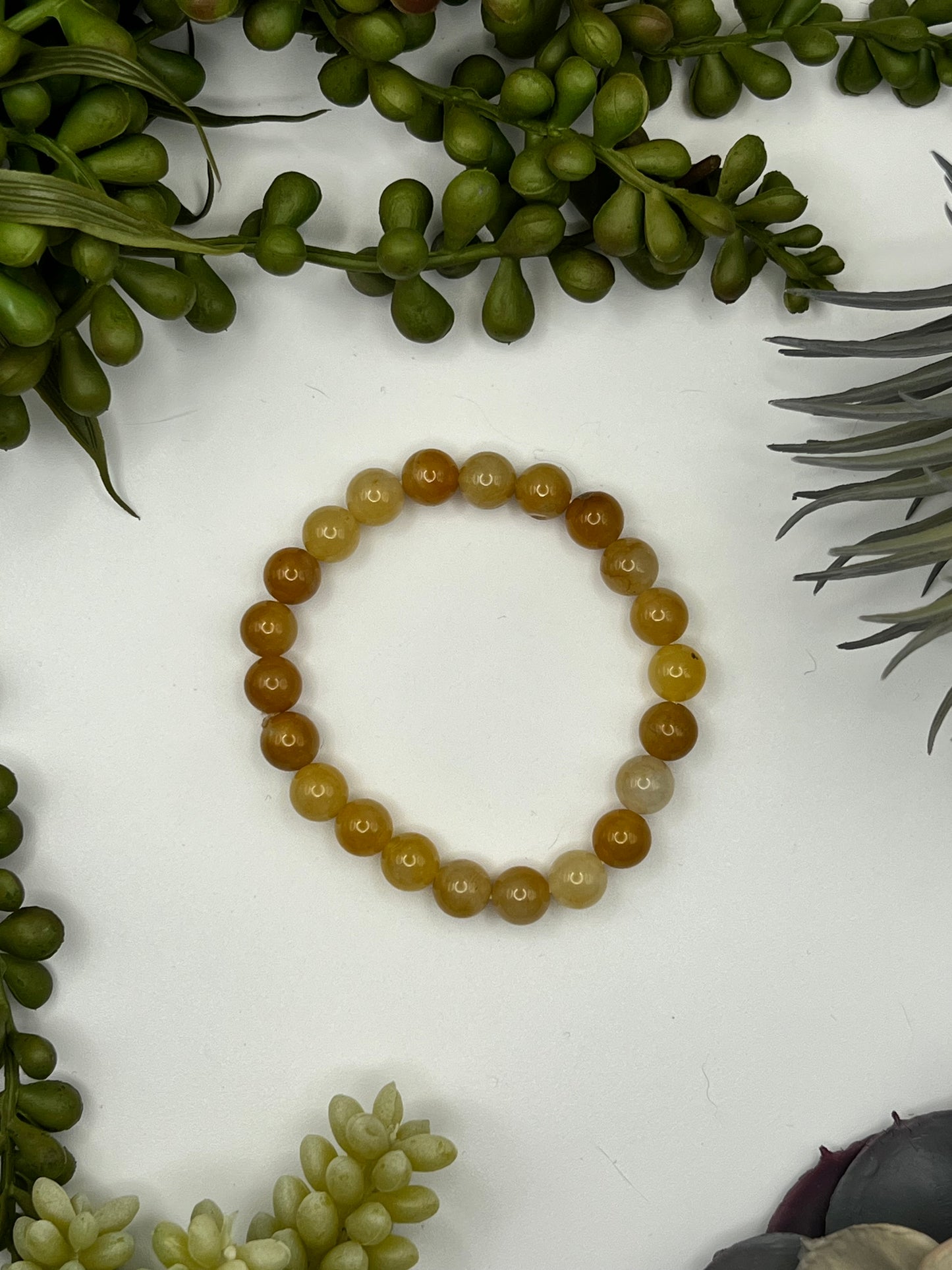 yellow jade bracelet (8mm beads)