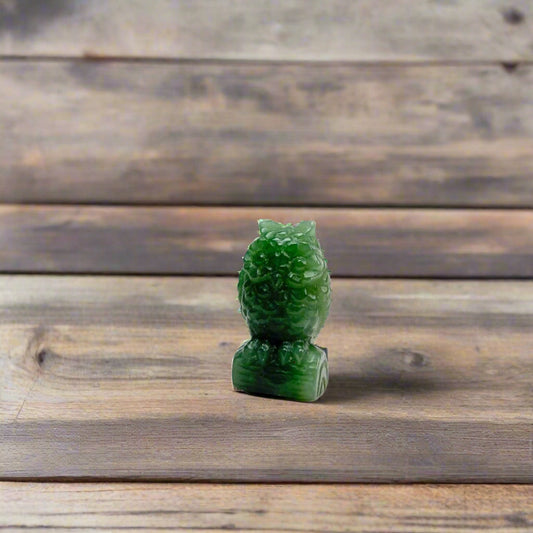 green aventurine owl (15mm - 20mm)