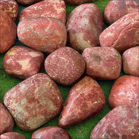 thulite tumbles
