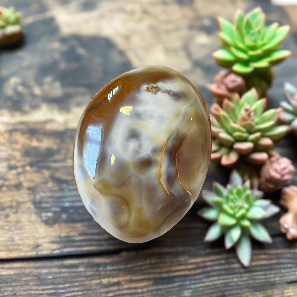 carnelian palm stone