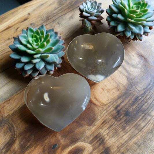orca agate hearts