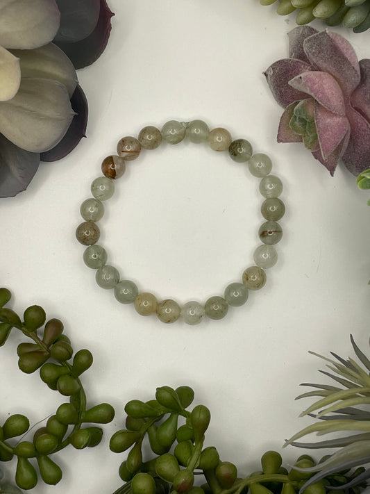 lodolite (garden quartz) beaded bracelet (8mm beads)