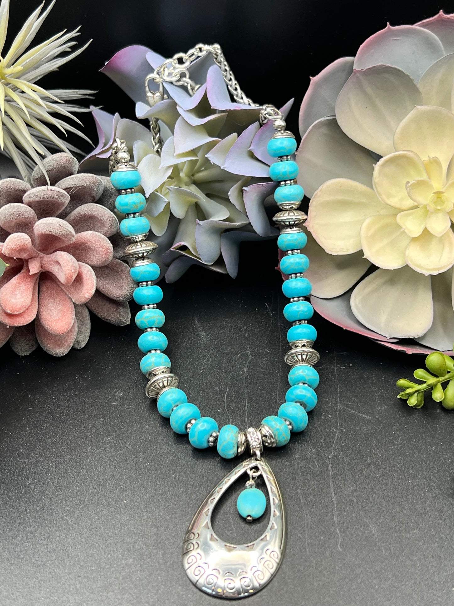 turquoise howlite and silver necklace