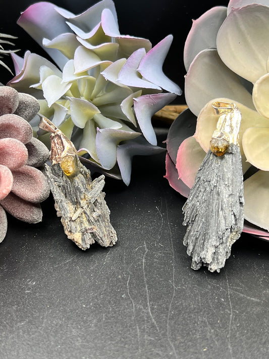 black kyanite pendant with citrine point