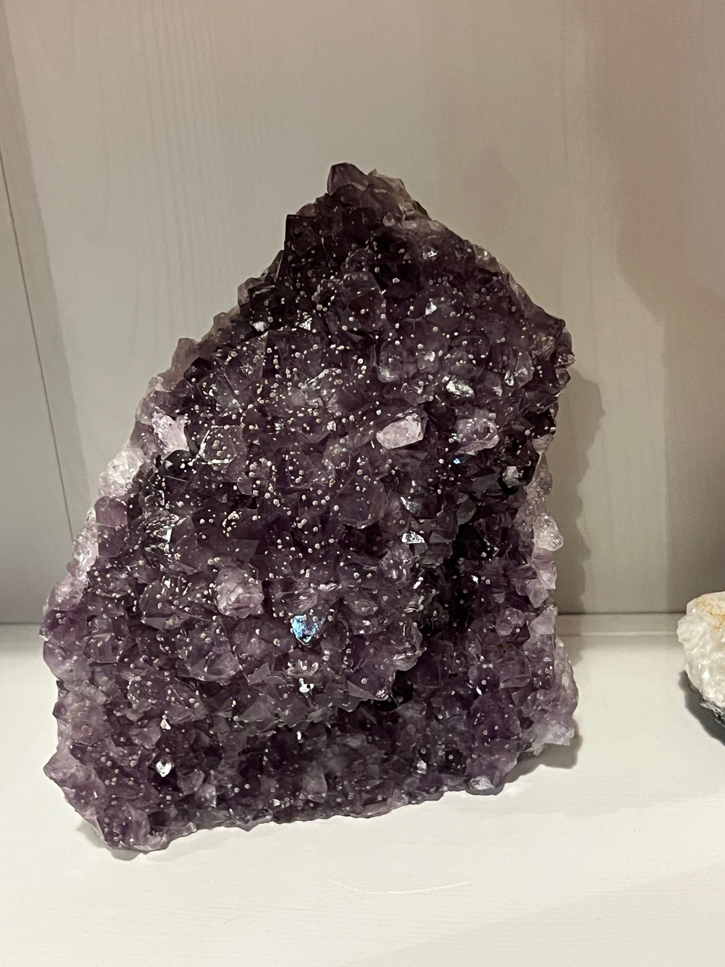 amethyst geode pieces (clusters)