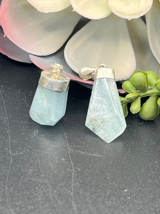 aquamarine point pendant