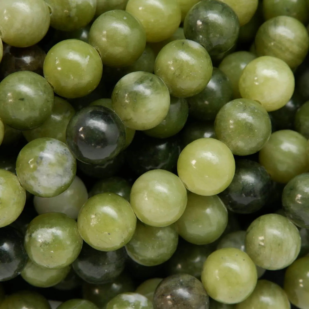 olivine jade beaded bracelets (8mm beads)