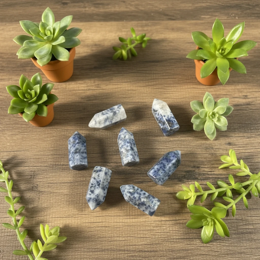 dumortierite in quartz tower