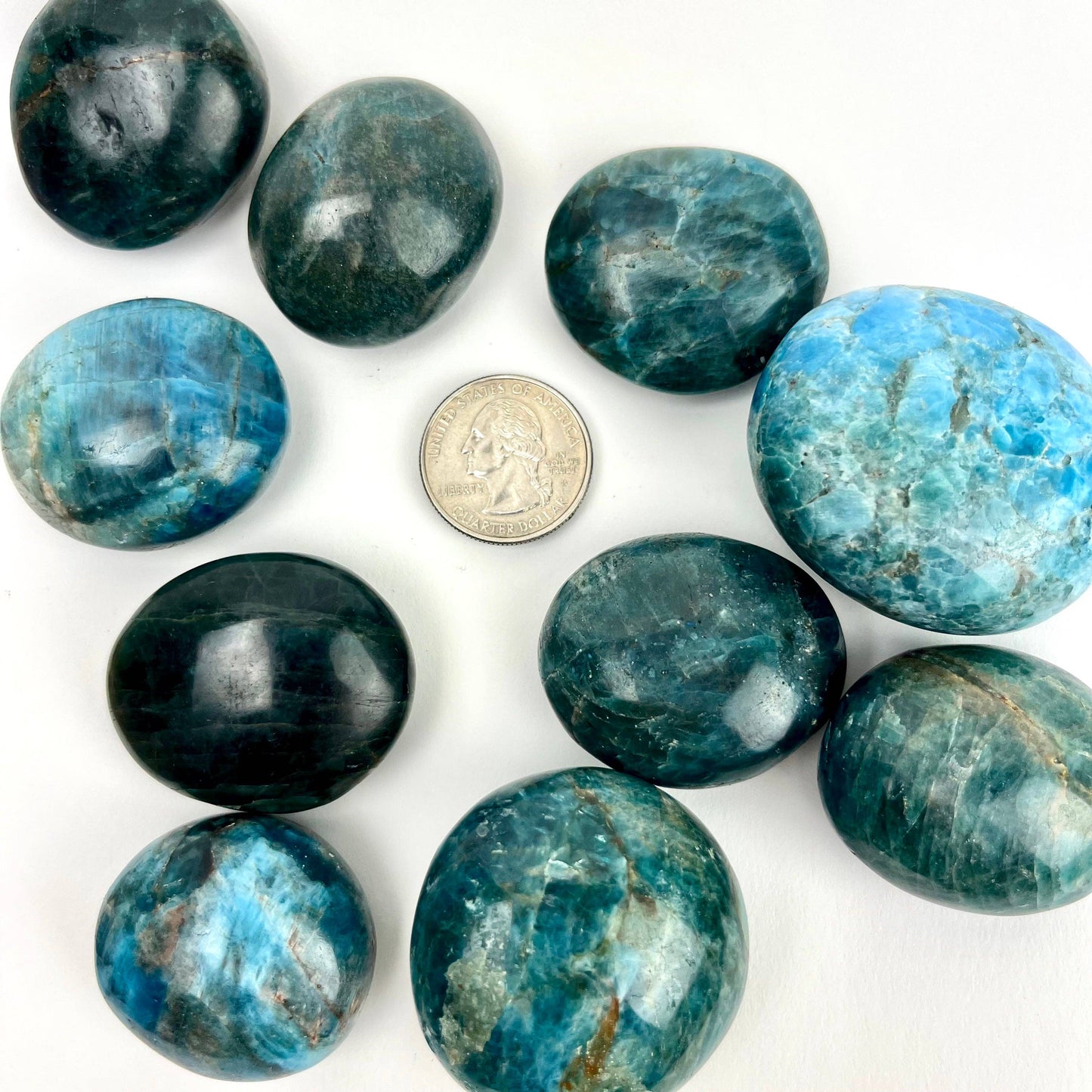 apatite palm stone