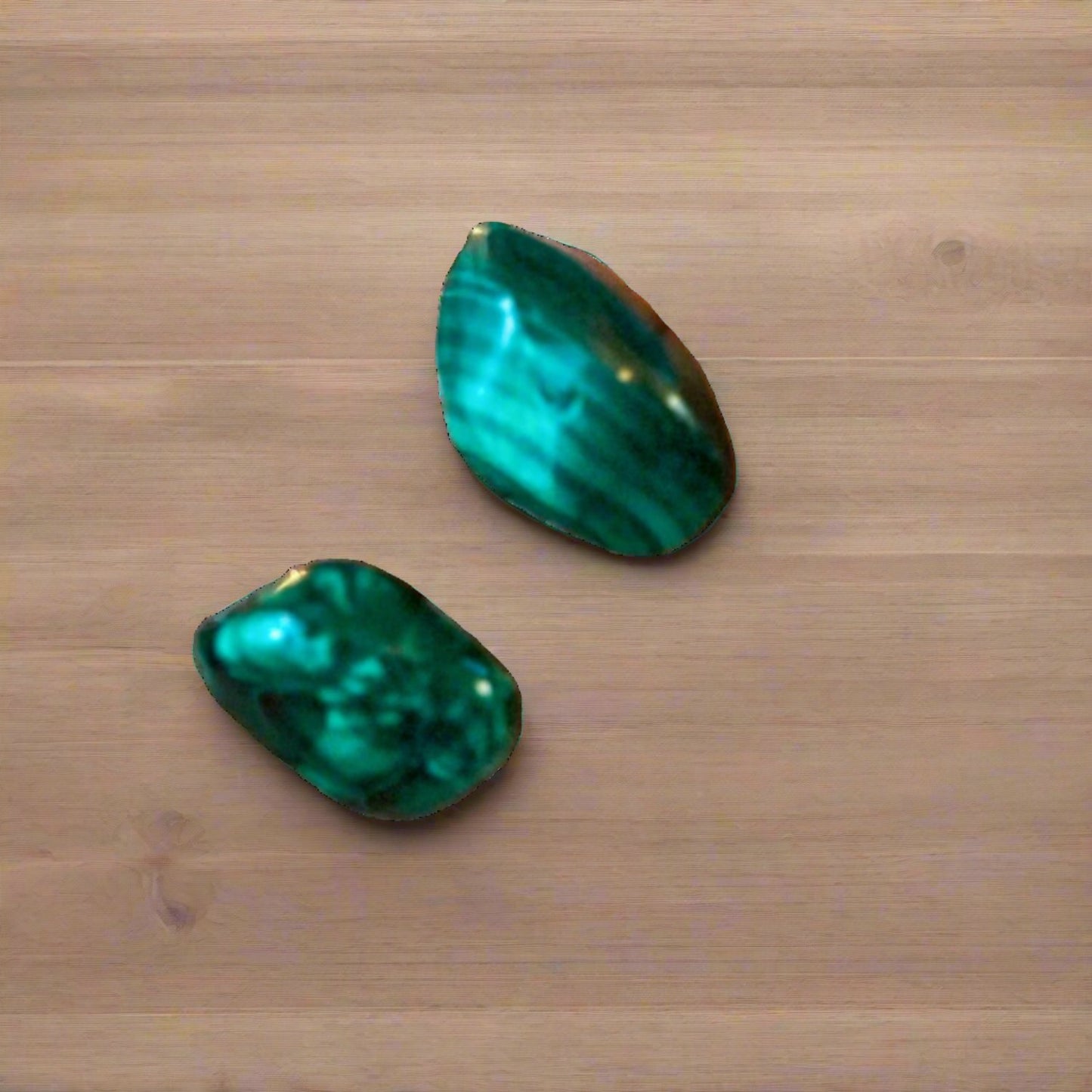 malachite tumbles