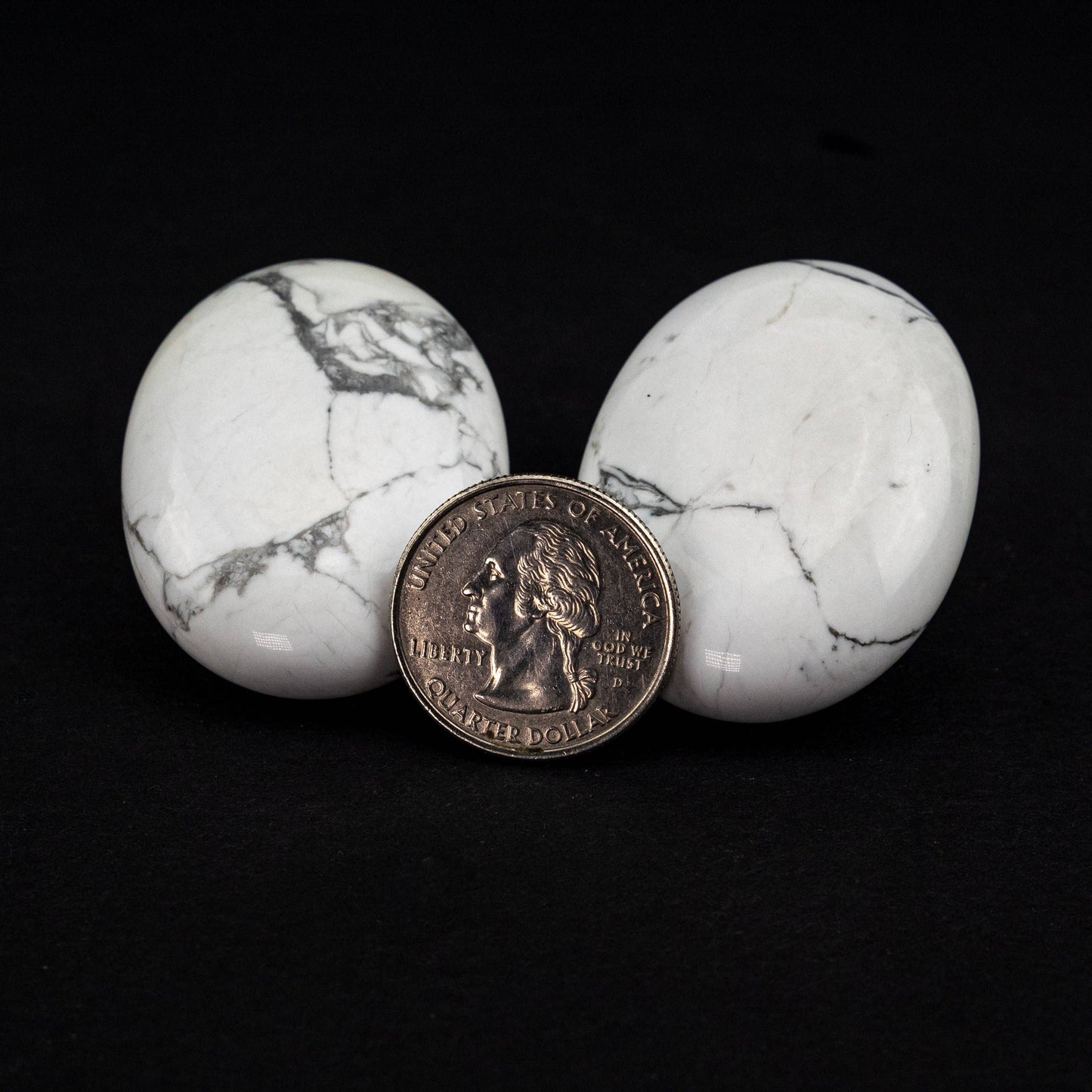 howlite palm stone